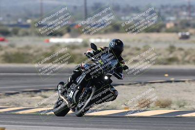 media/Jan-15-2026-Racers Edge (Thu) [[dfebeb70ab]]/3-B Group/Session 2 (Turn 11)/